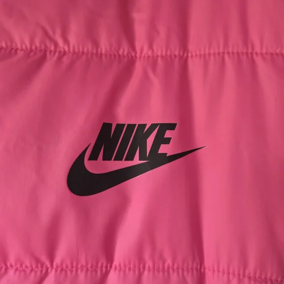Nike Womens sz Small NWT Bright Pink Puffer - Picture 7 of 16